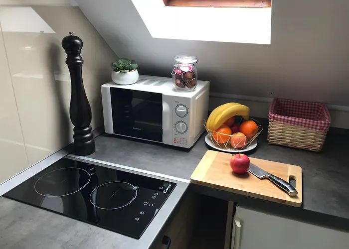 Monika